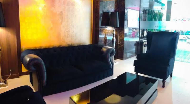 iCheck inn Nana Bangkok Exterior foto